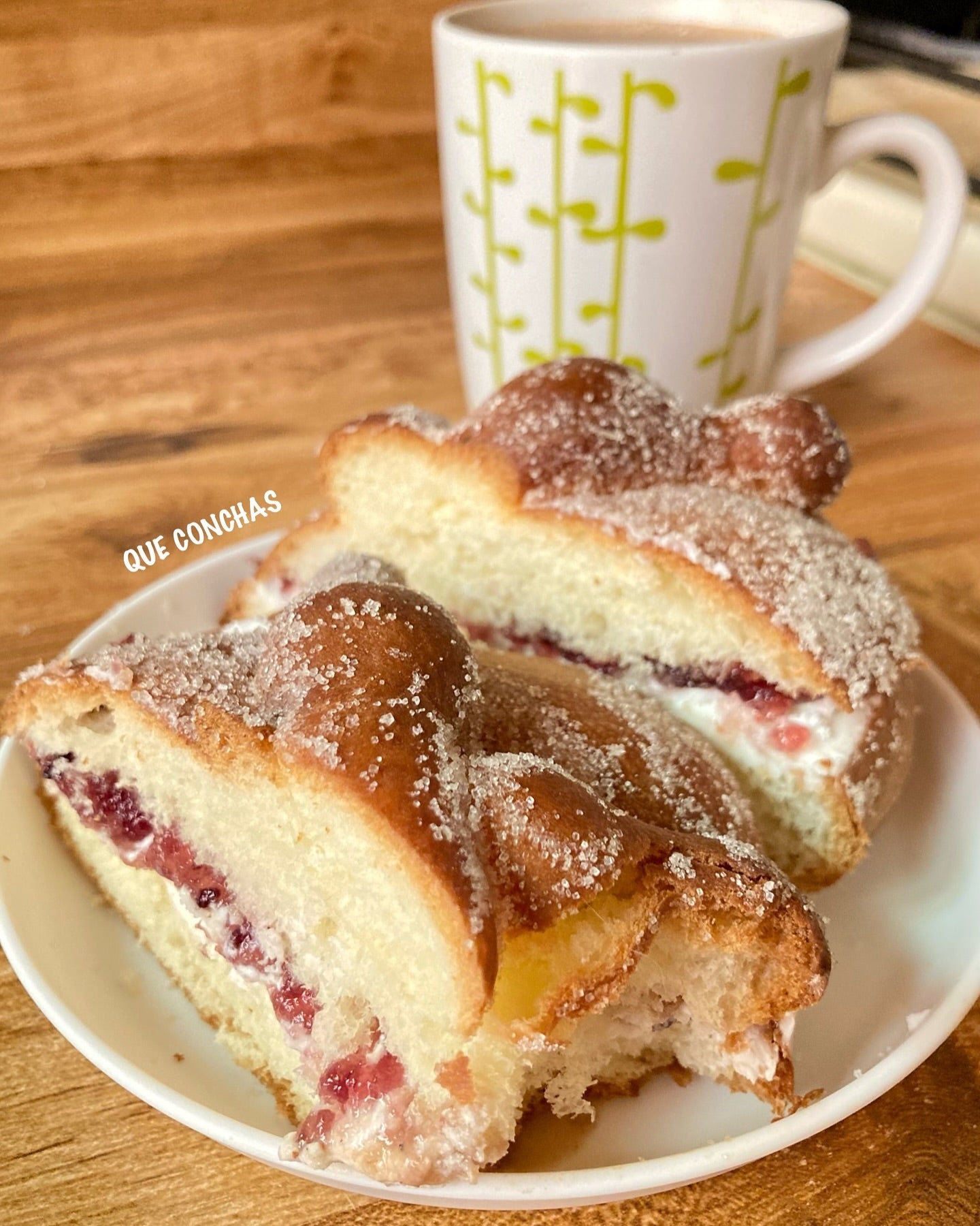 Pan de muerto relleno